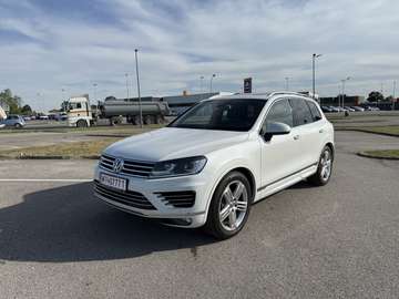 R-Line 3.0V6 Vollausstattung
