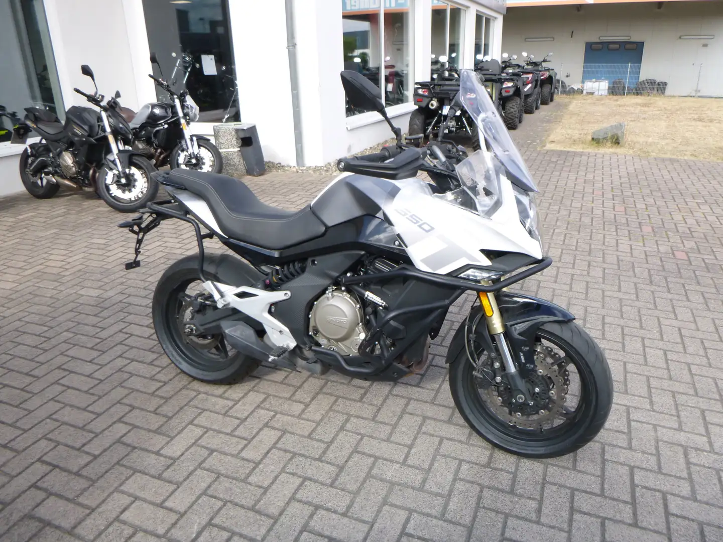 CFMOTO 650 MT CForce 650 MT Alb - 2