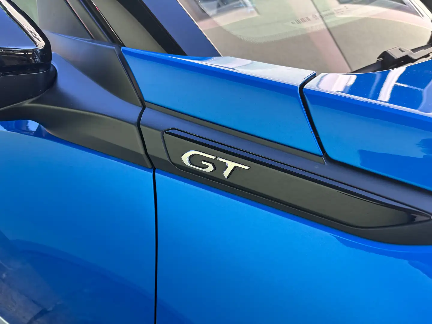 Peugeot 2008 2008 PureTech 155 S Blau - 2