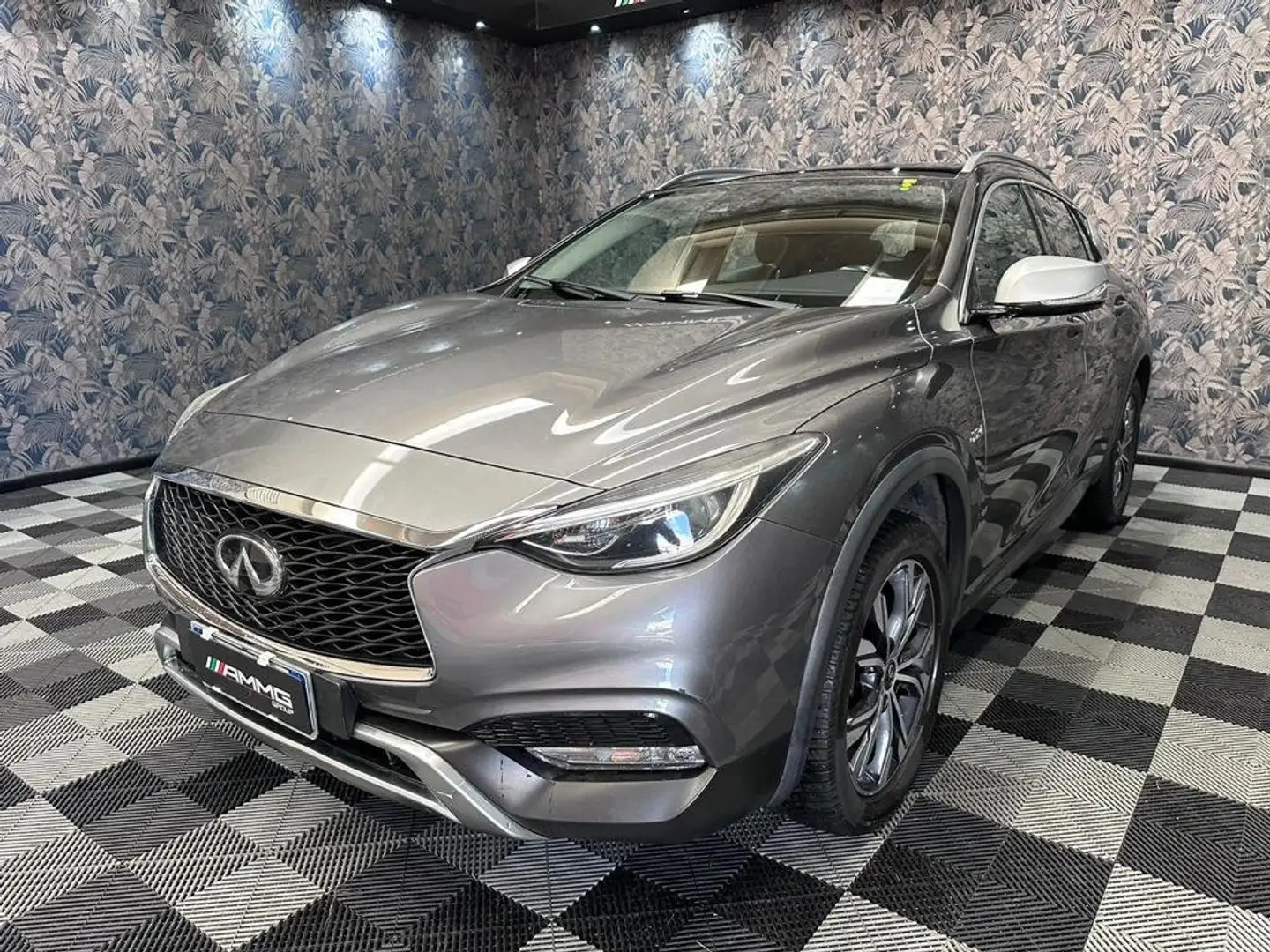 Infiniti QX30 QX30 2.2d Premium awd dct (881) Gris - 1