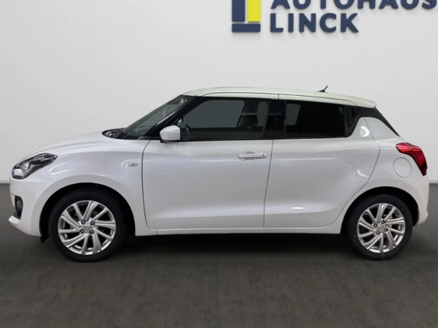 Suzuki Swift 5 Türer 1.2 Comfort LED Scheinwerfer+Navi Weiß - 2