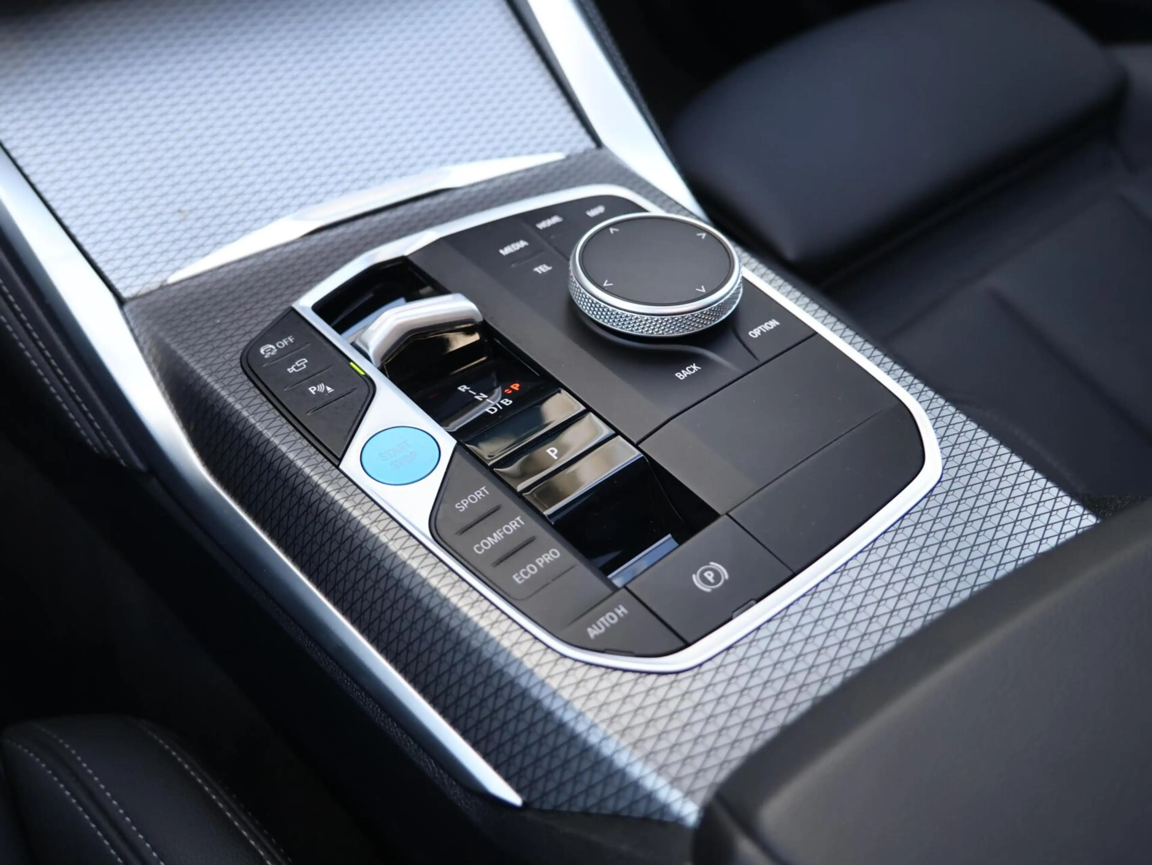 BMW i4 eDrive35 High Executive M Sport|Schuifdak|360 Came — photo 44