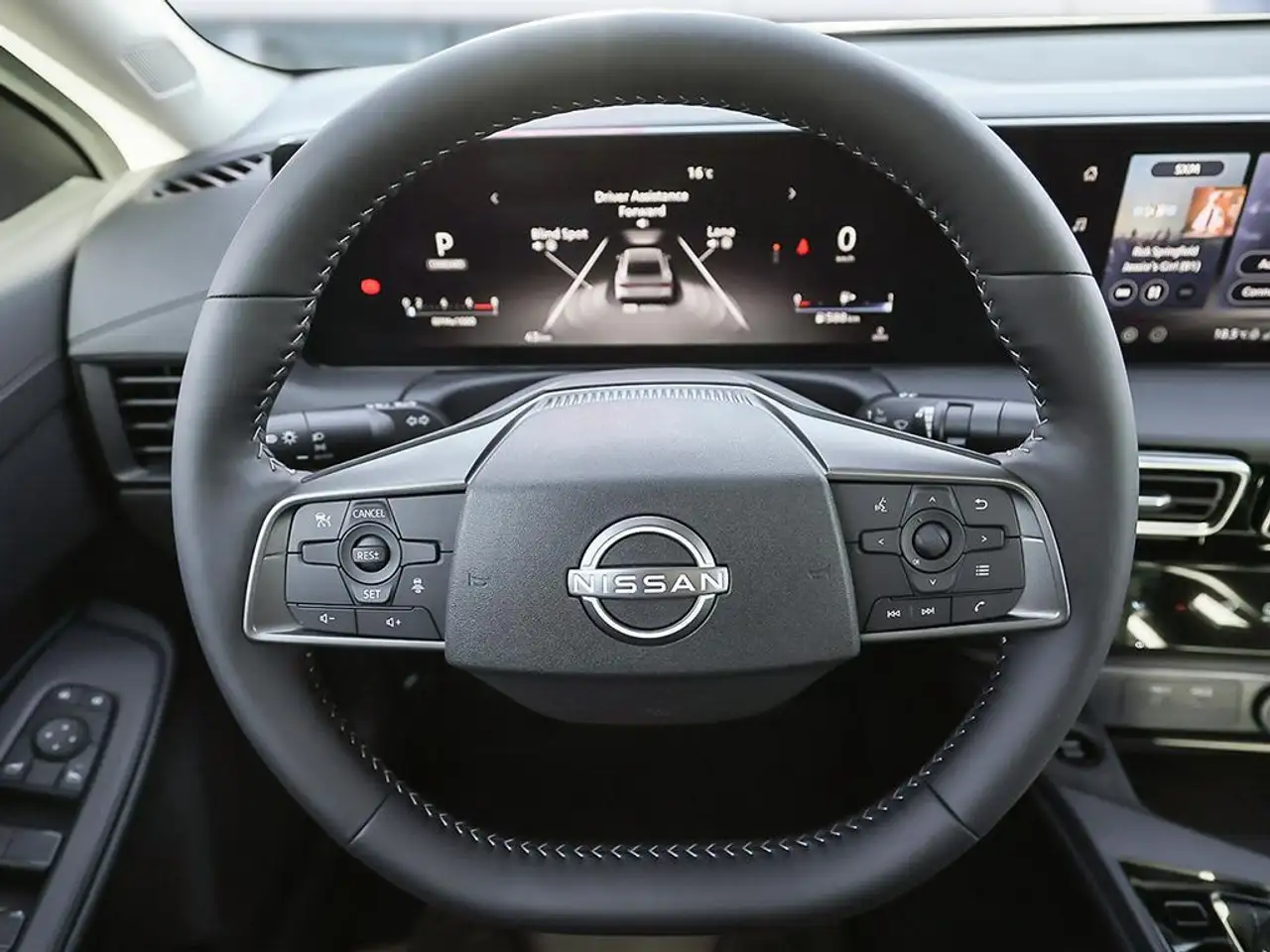 Nissan Sentra снимка Nissan Sentra