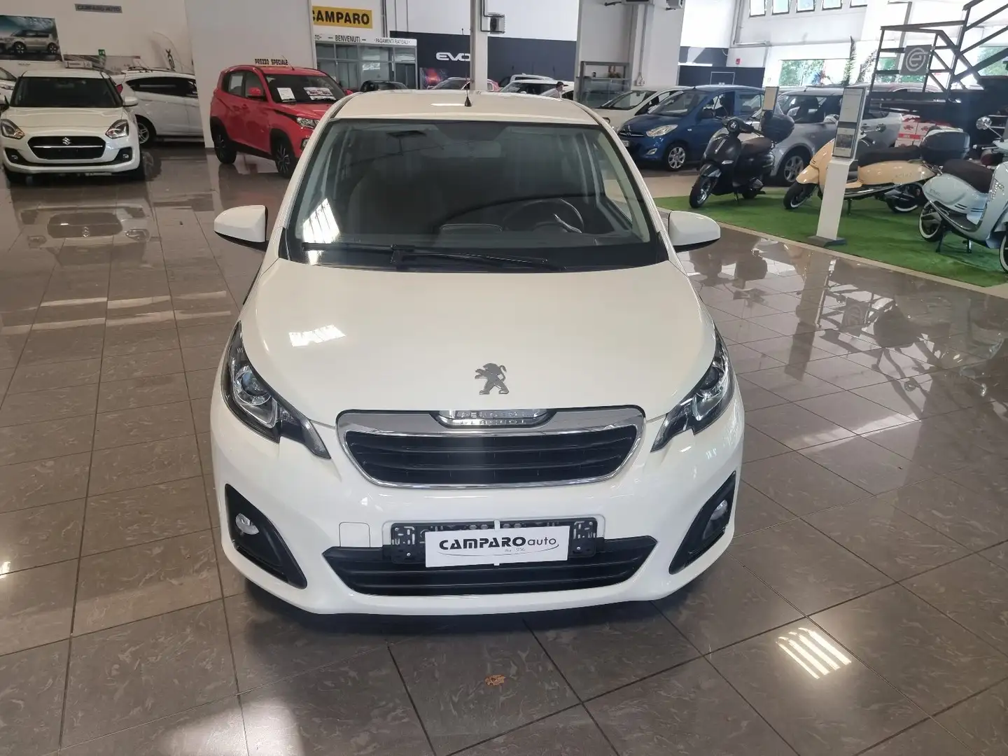 Peugeot 108 ACTIVE Bianco - 2