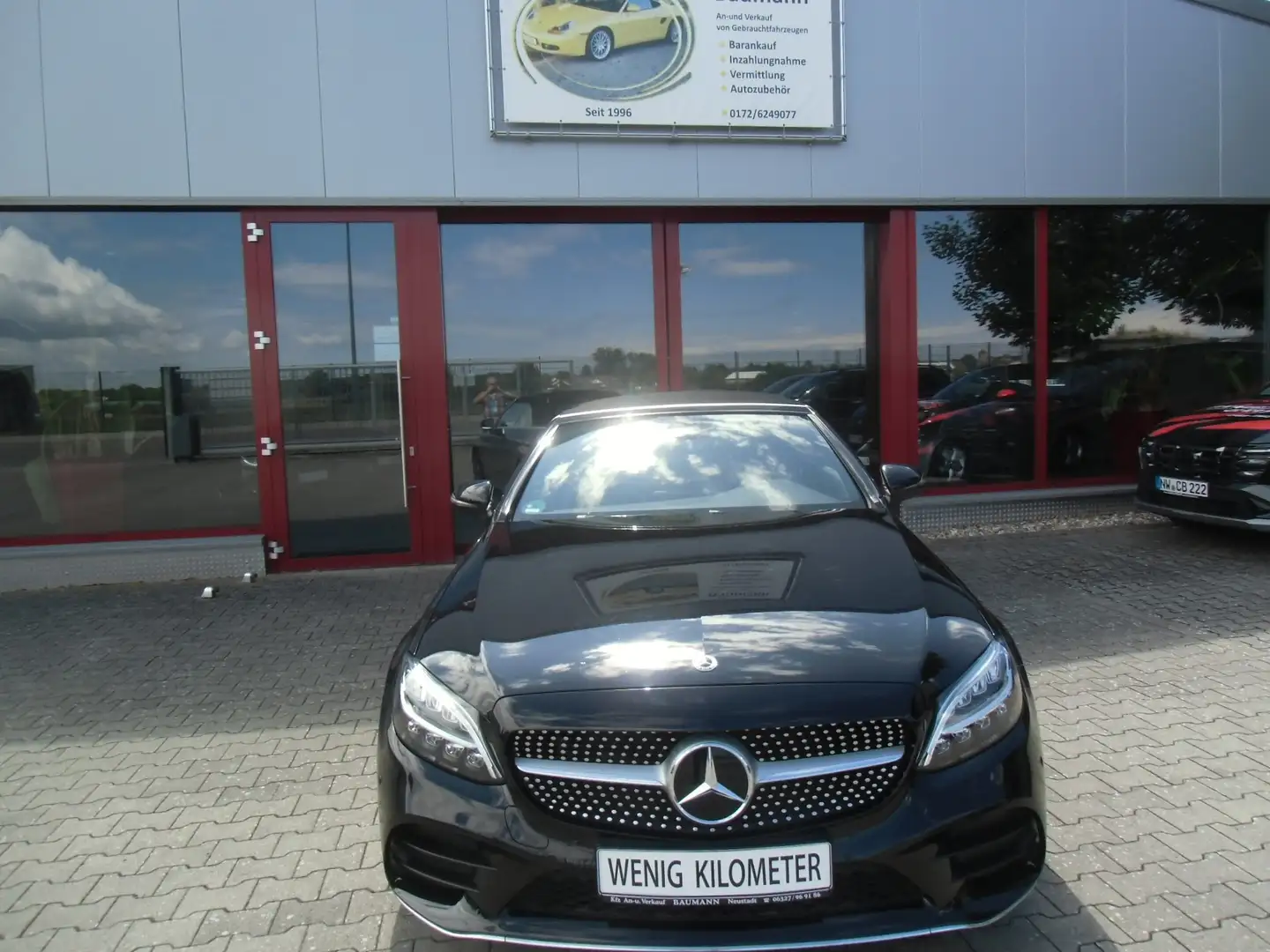 Mercedes-Benz C 200 Cabrio, 2. Hand, Comand, AMG LINE, erst 39.000 km Fekete - 1