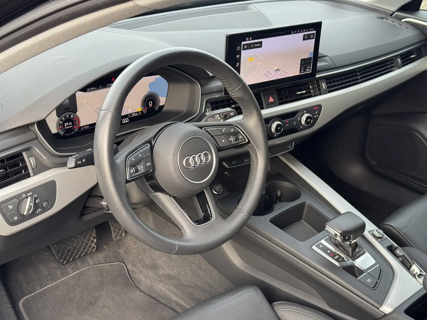 Audi A4 Avant 35 TFSI Launch edition Sport leer, stoelverw Zwart - 2