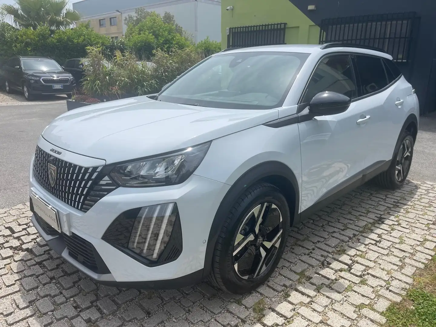 Peugeot 2008 2008 1.2 puretech Allure s - 1