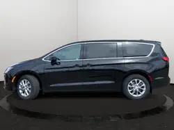 Chrysler Pacifica 2027