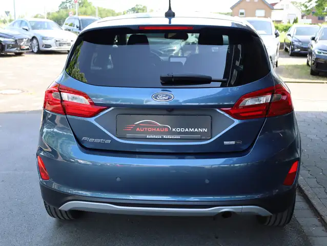 Ford Fiesta view 9