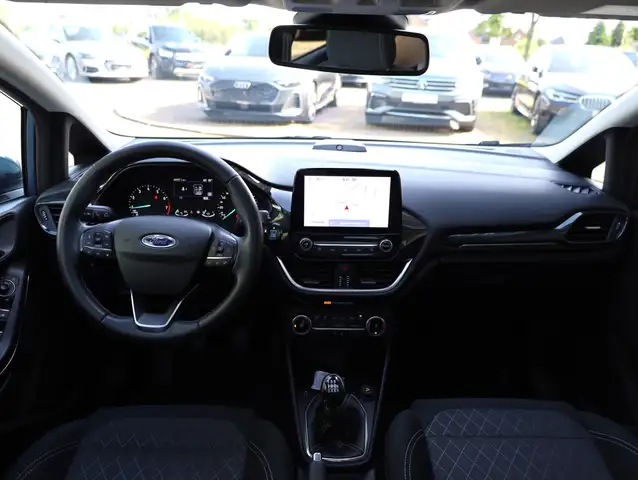 Ford Fiesta view 14