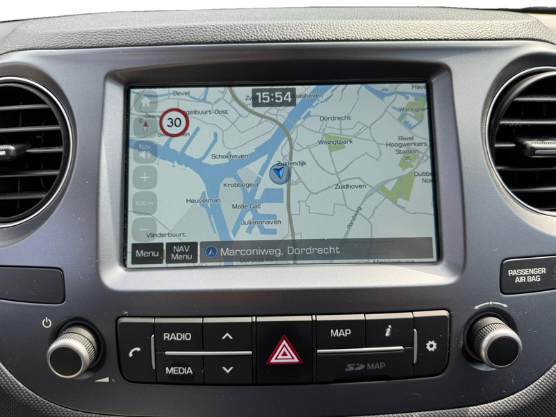 Hyundai i10 Comfort 1.0i MPi 67pk | NAVI | AIRCO | LM-VELGEN | — photo 13
