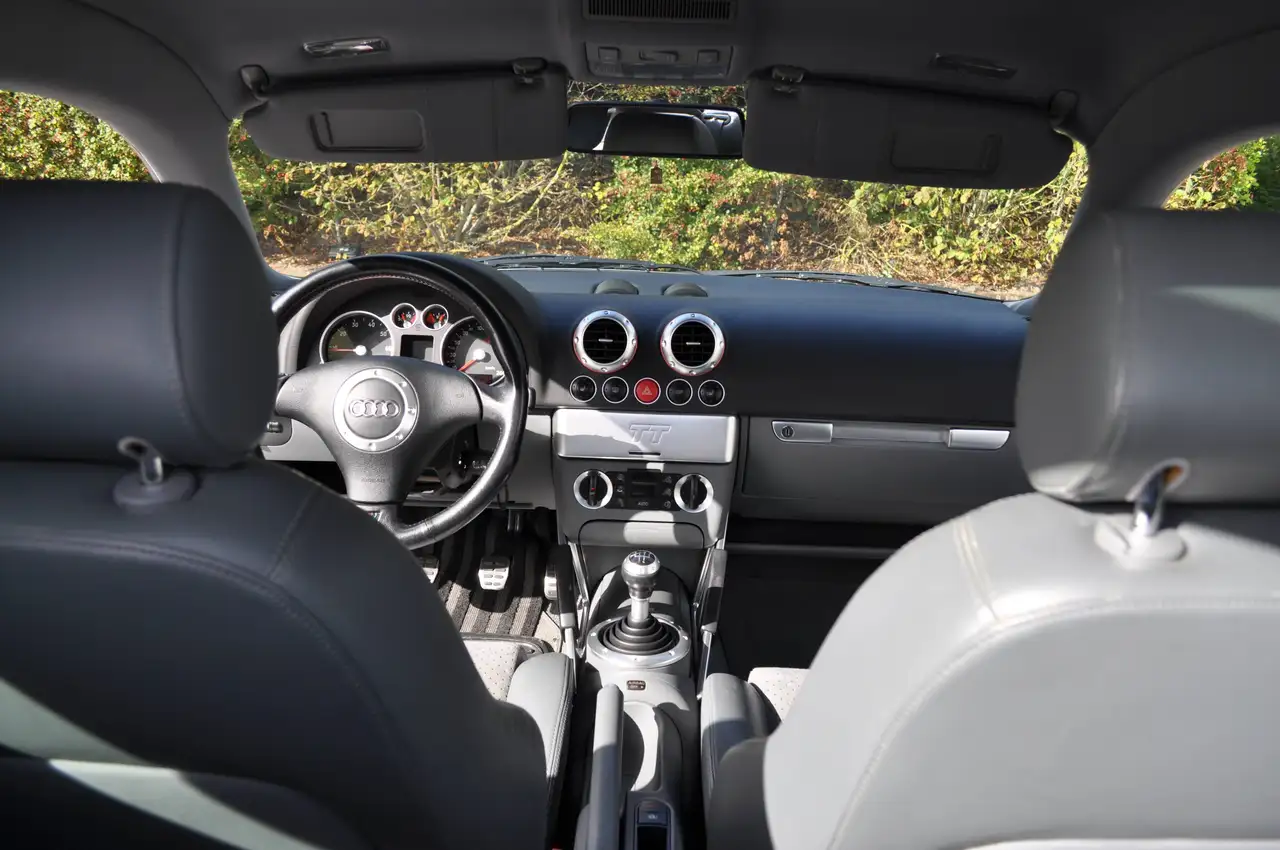 Audi TT 1.8 Turbo 20v, foto 12