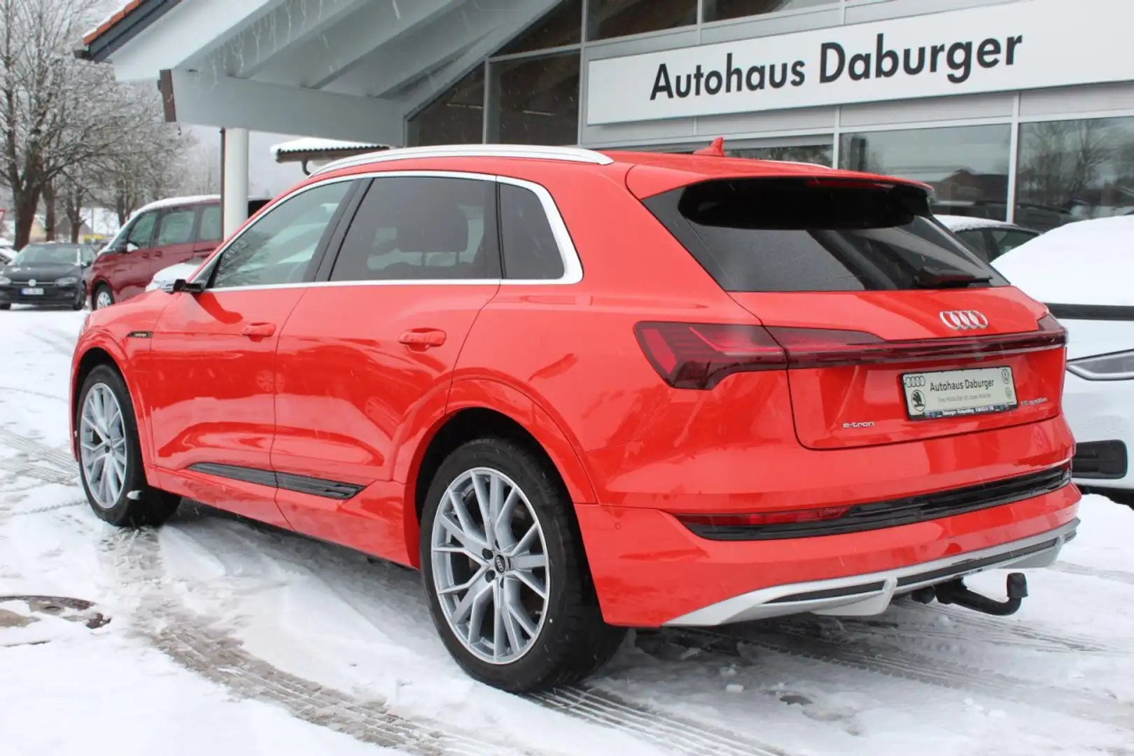 Audi e-tron 55 quattro S line AHK+Matrix-LED+97%Avilo Klima Rot - 2