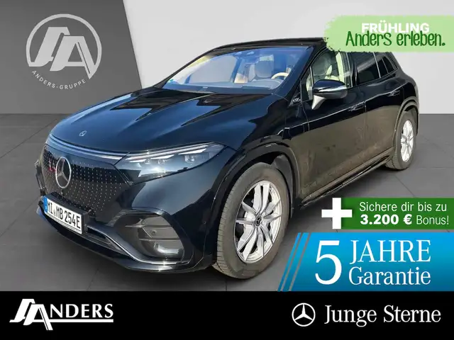 Mercedes-Benz EQS + SUV AMG+Hyperscreen+Pano+HA-Lenku.+360°