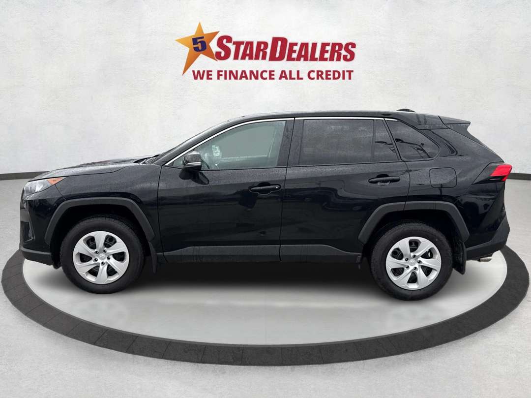2024 Toyota RAV4 LE AWD CERTIFIED ! MINT! WE FINANCE ALL CREDIT — снимка 1