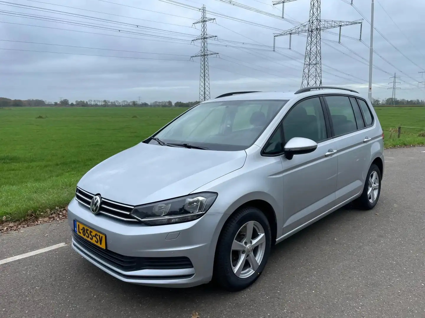 Volkswagen Touran 1.4 TSI Gris - 1