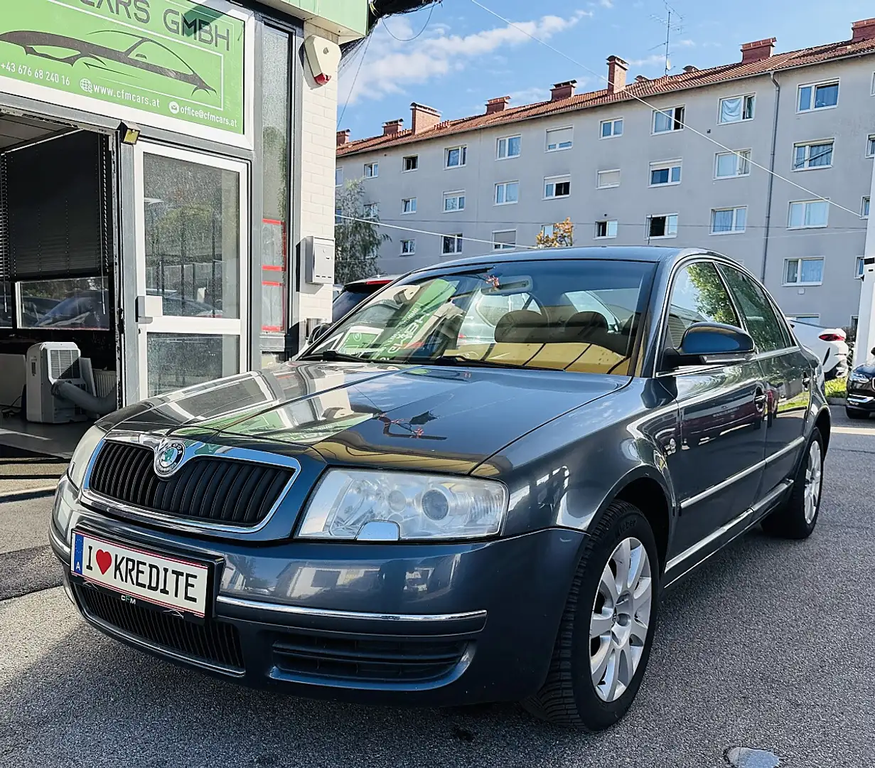 Skoda Superb 2.0 Silber - 1