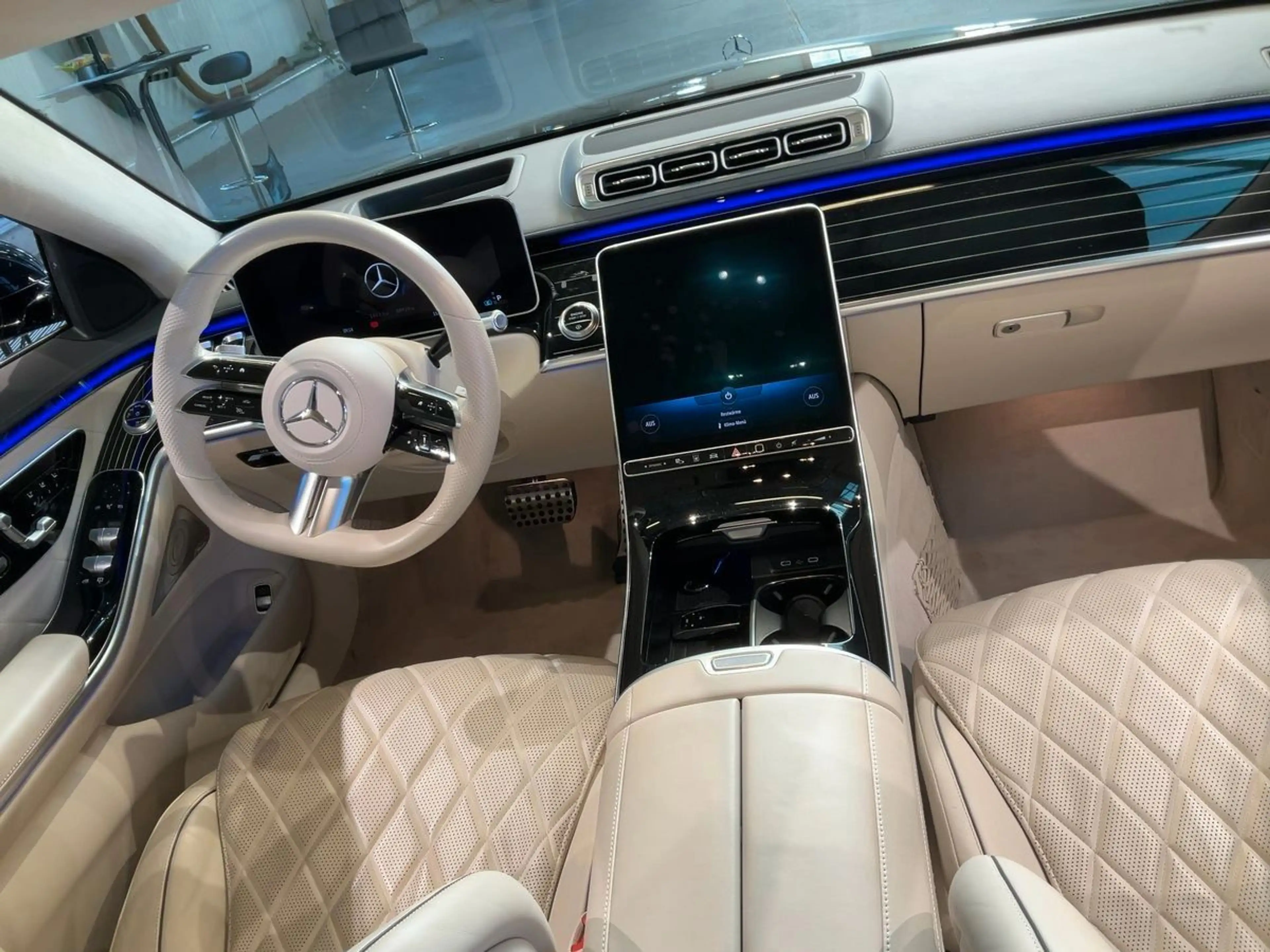 Mercedes-Benz S 400 d 4Matic AMG-Line*Designo*1.Hand*Exklusiv — photo 8