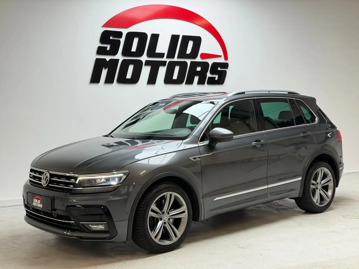 Volkswagen Tiguan **VERKAUFT** Grau - 1
