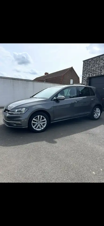 Volkswagen Golf Standard Model — photo 2