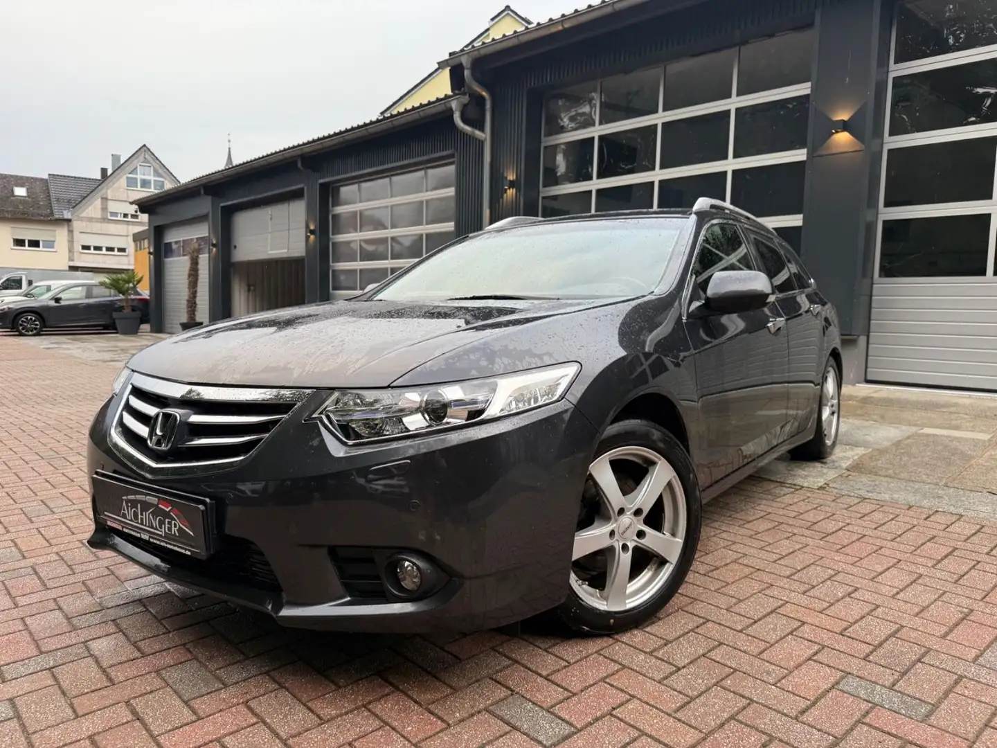 Honda Accord Tourer Lifestyle 2.Hand 8-Fach Gris - 1