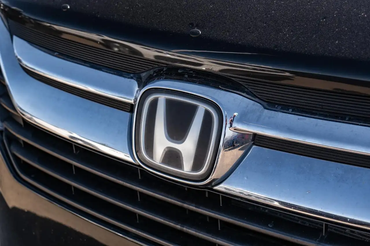 Honda Odyssey снимка Honda Odyssey