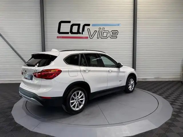 BMW X1 view 4