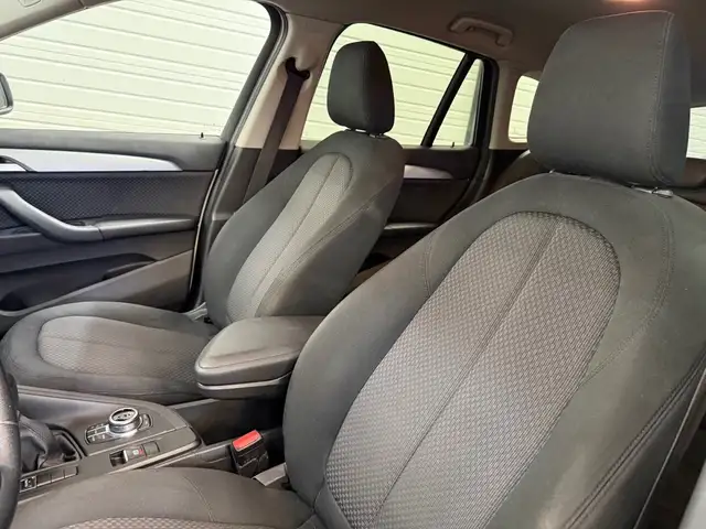 BMW X1 view 14