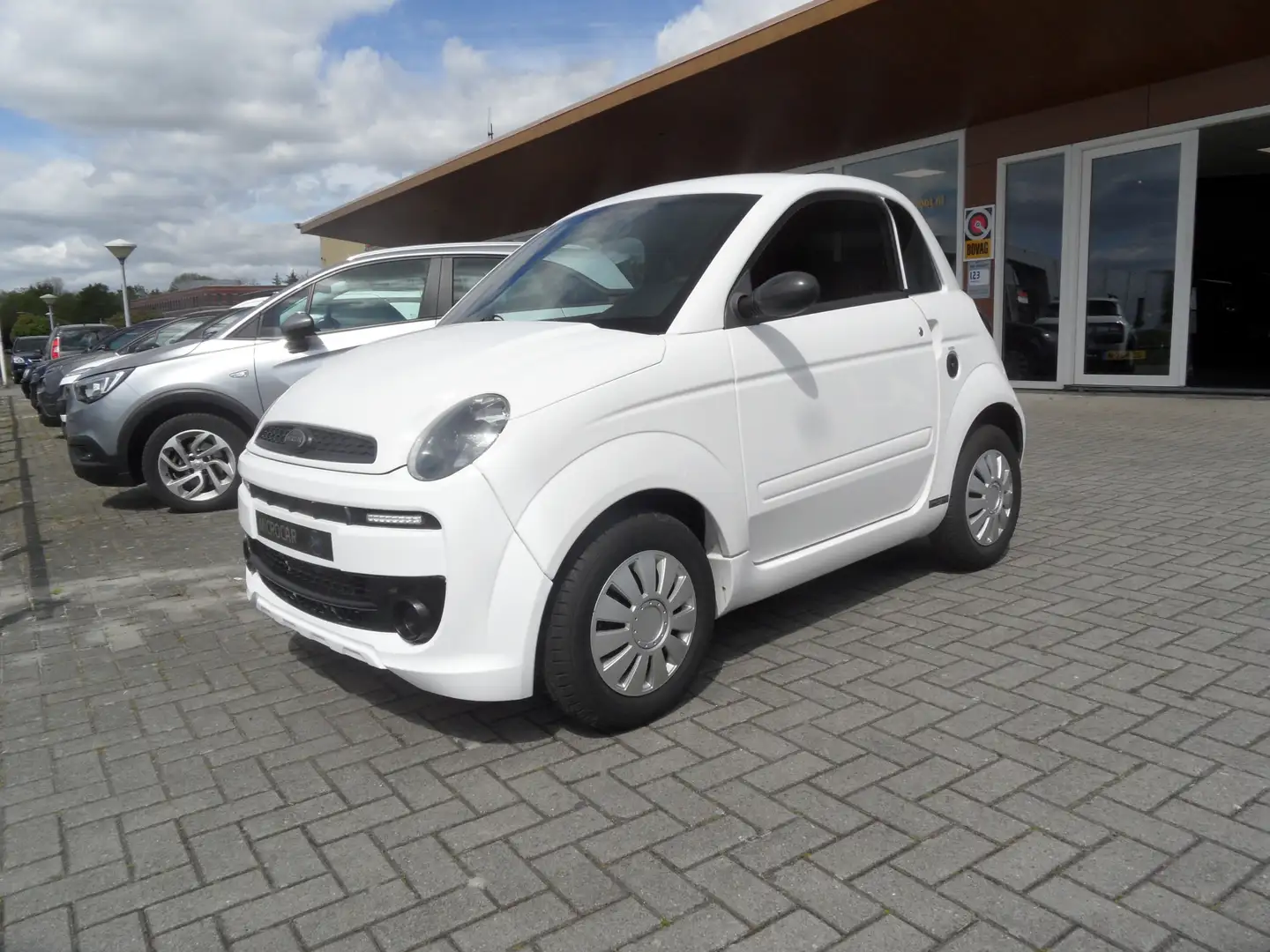 Microcar Due Brommobiel Initial Beyaz - 1
