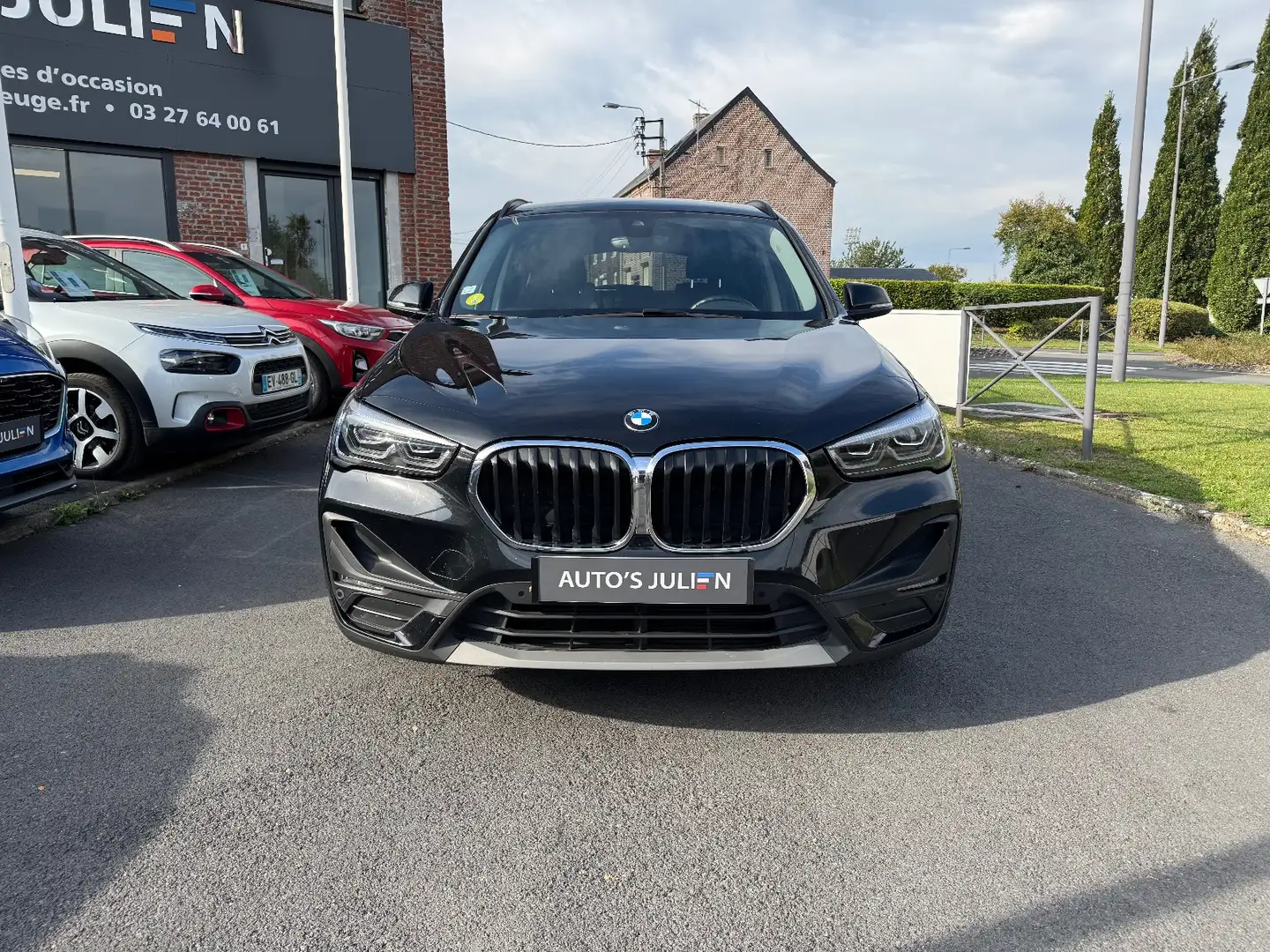BMW X1 X1 sDrive 16d 116 ch Lounge Schwarz - 2