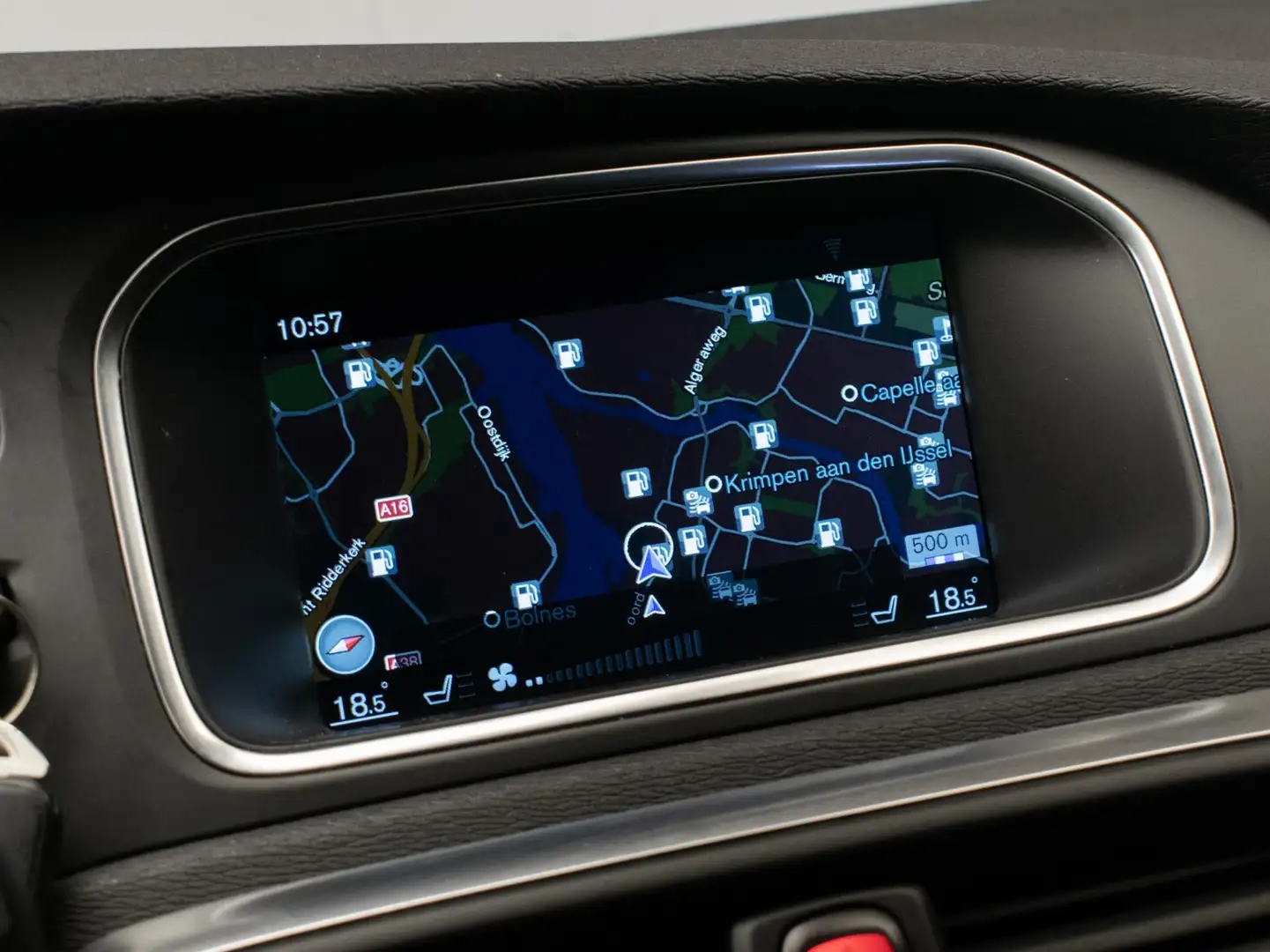 Volvo V40 2.0 D2 R-Design Business Sport (NAVI,CRUISE,PDC,ST Zwart - 2