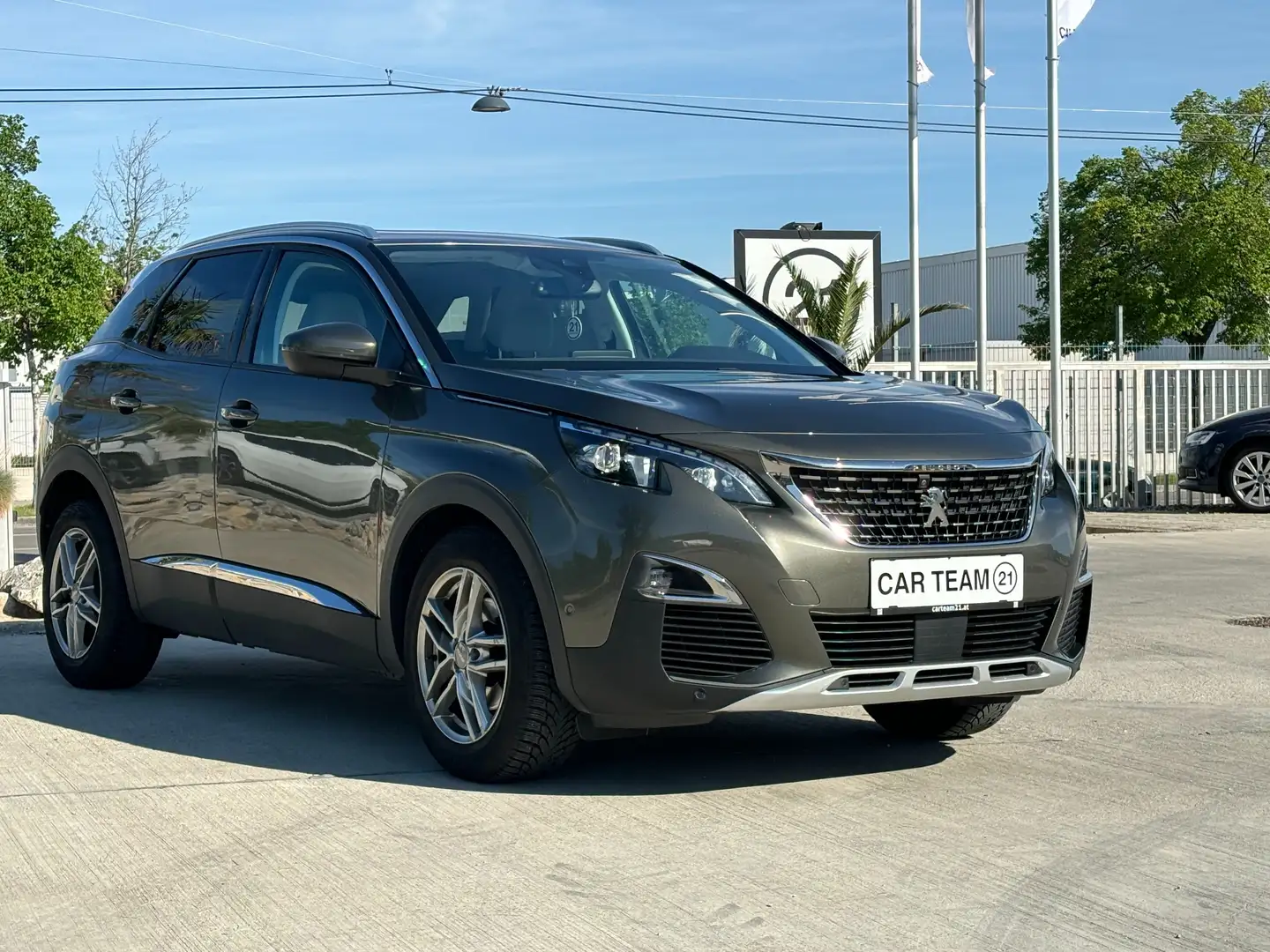 Peugeot 3008 GT zelena - 2