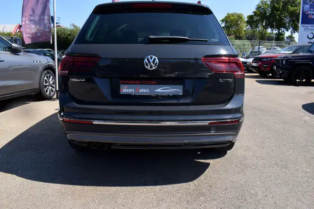 Volkswagen Tiguan view 14