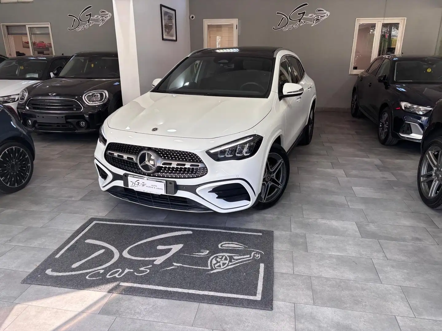 Mercedes-Benz GLA 200 D PREMIUM AMG TETTO-LED Blanc - 2