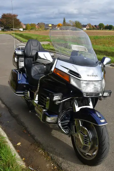 Honda GL 1500 - foto 6
