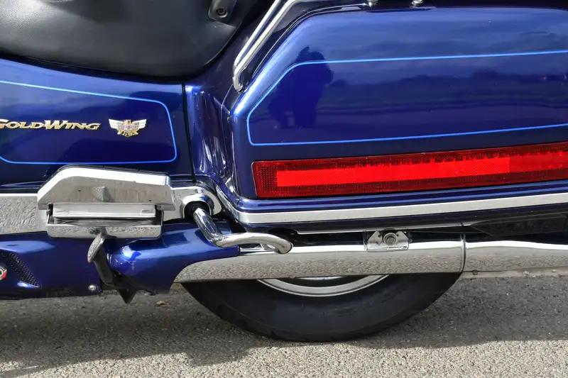 Honda GL 1500 - foto 3