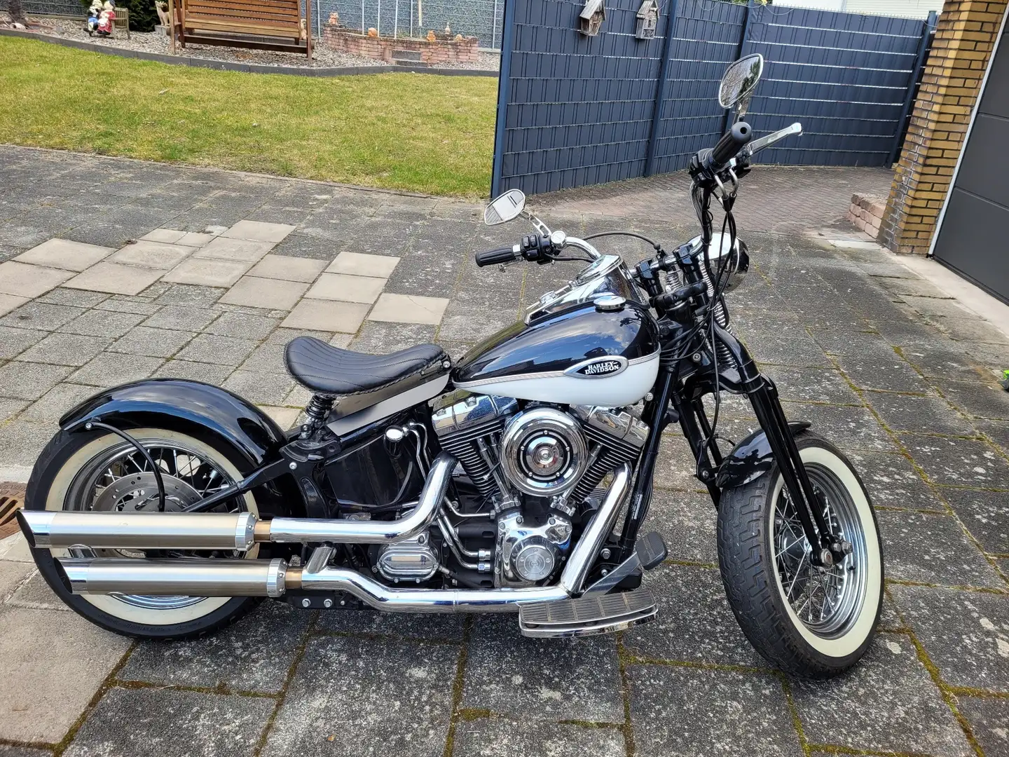 Harley-Davidson Heritage Springer Softail FLSTS mit Wippenschaltung Siyah - 2