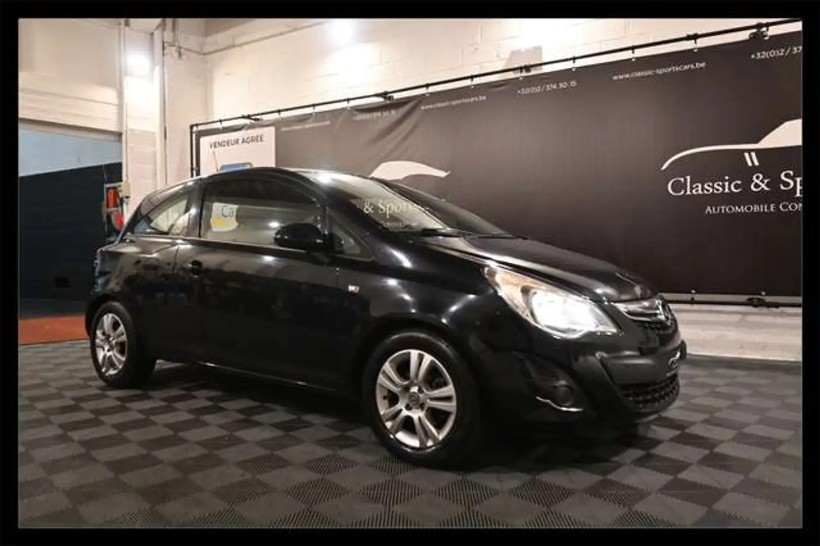 Opel Corsa 1.3 CDTi Sportive / GPS NAVI / BLUETOOTH / PDC Schwarz - 1