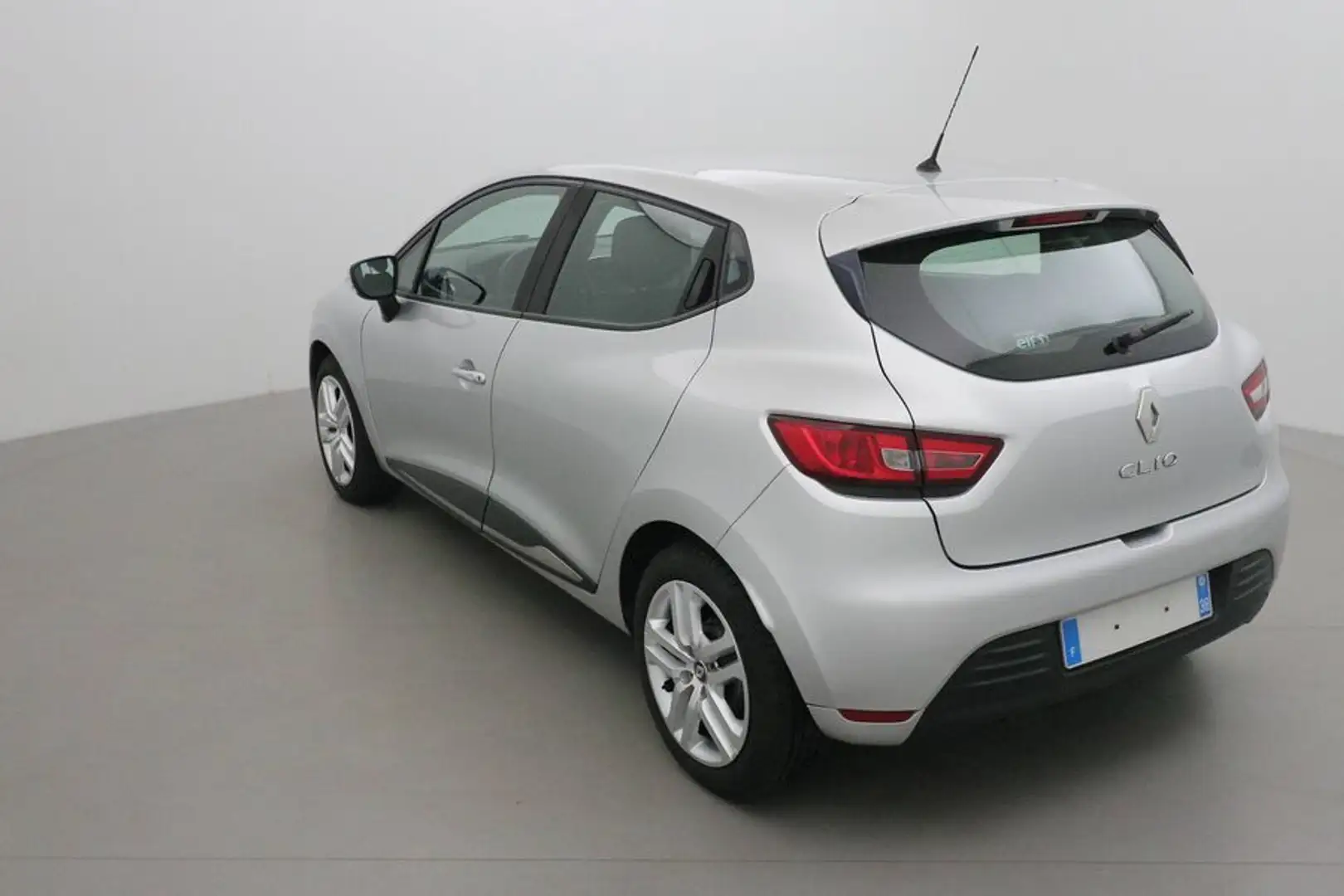 Renault Clio IV 0.9 TCe 90 ZEN Gris - 2