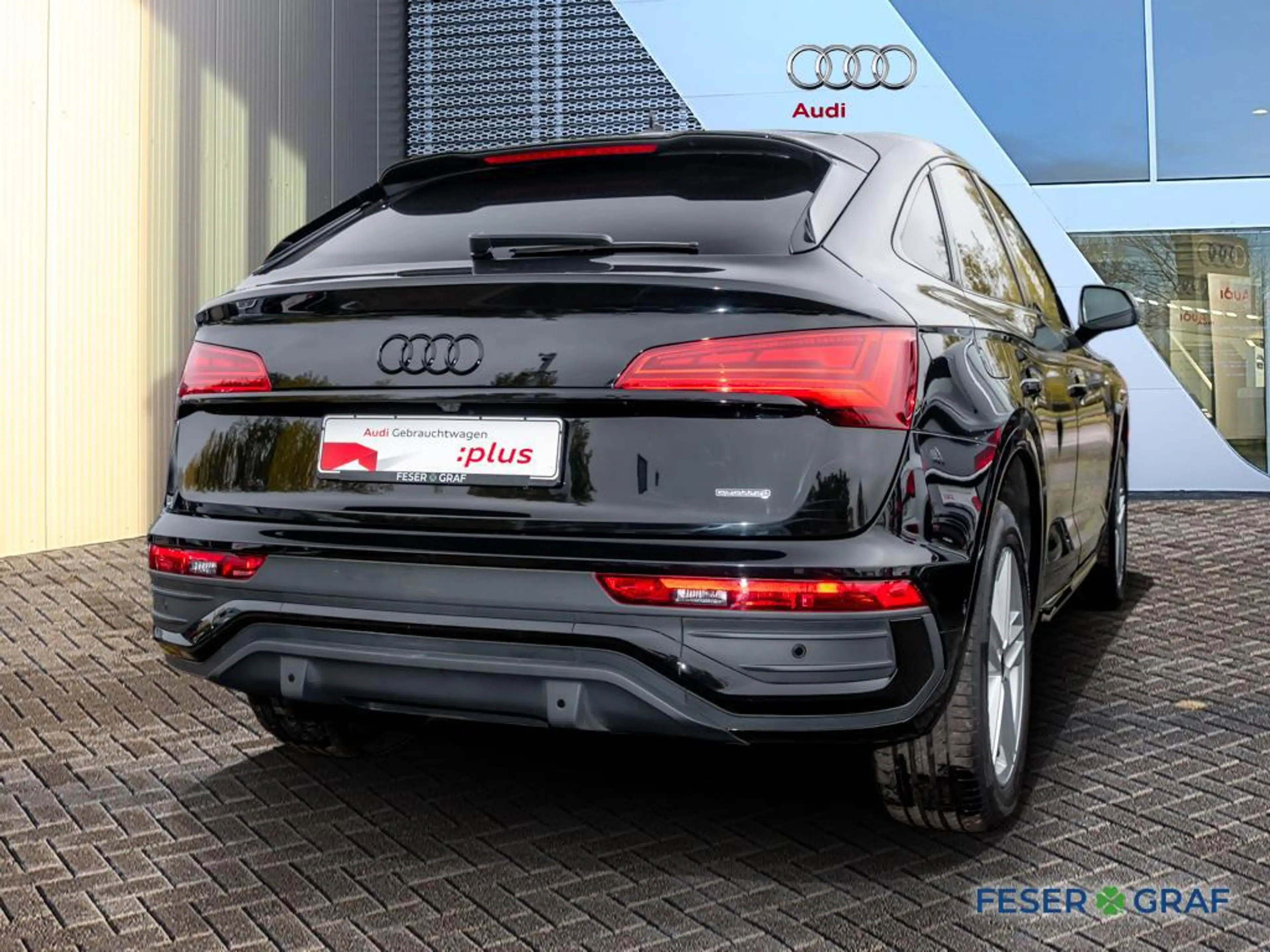 Audi Q5 SB 40TFSI 2x S line/Matrix/HuD/AHK/360°/Pano — photo 2