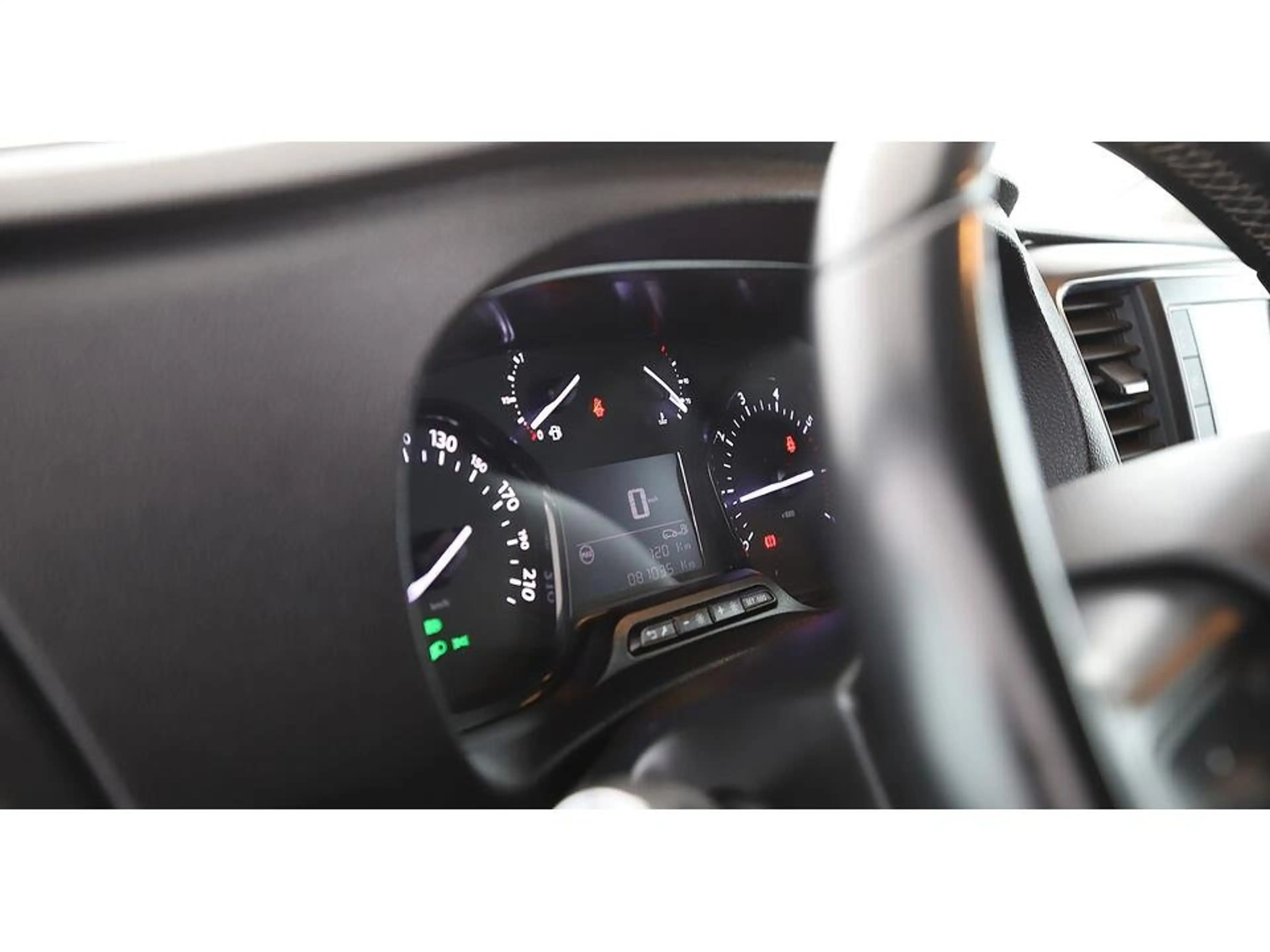 Opel Zafira Life 2.0 D Edition M XENON TEMPOMAT KLIMA — photo 15