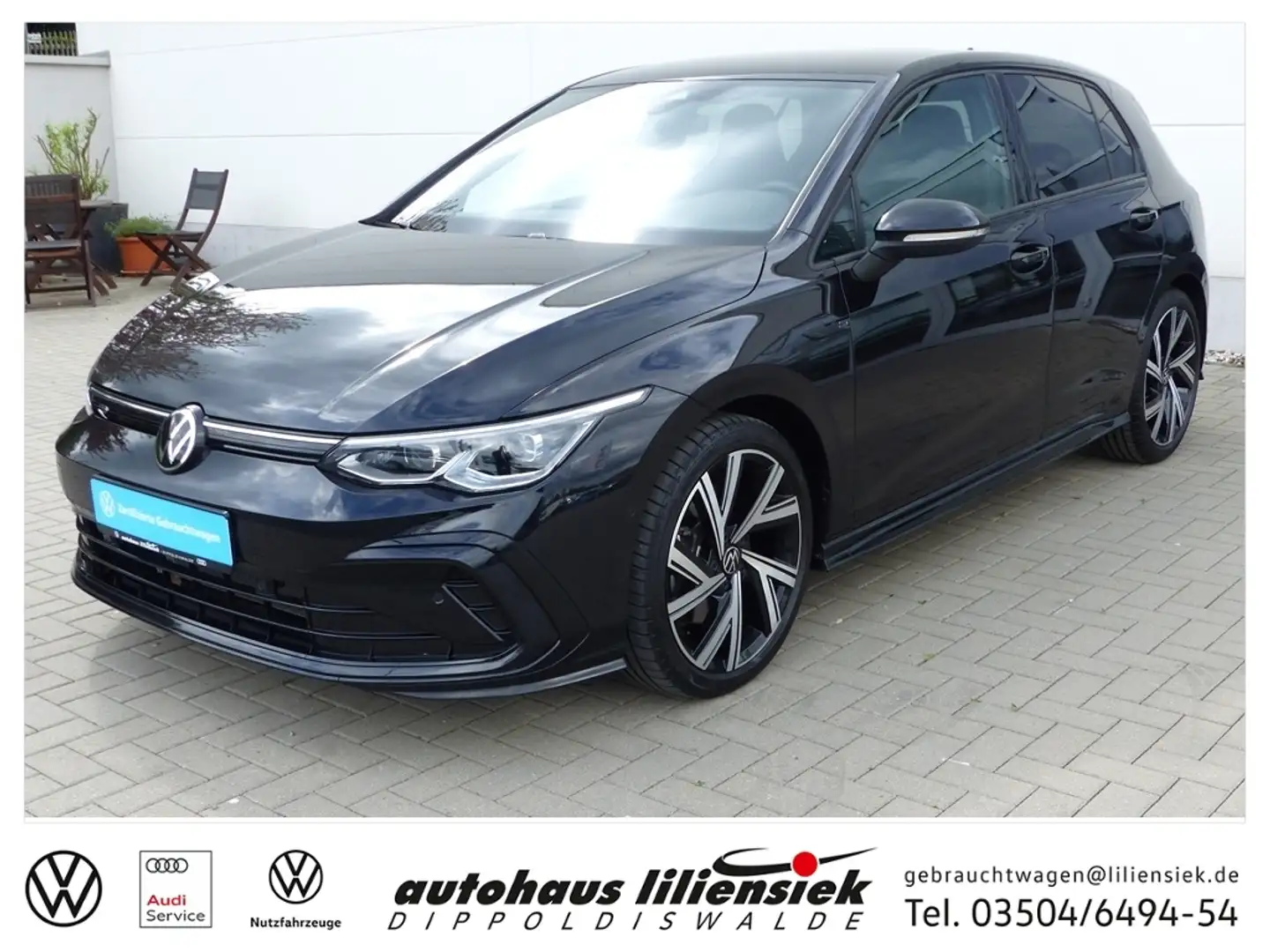 Volkswagen Golf 8 2.0 TSI DSG R-Line *LED*PDC*ACC* Schwarz - 1