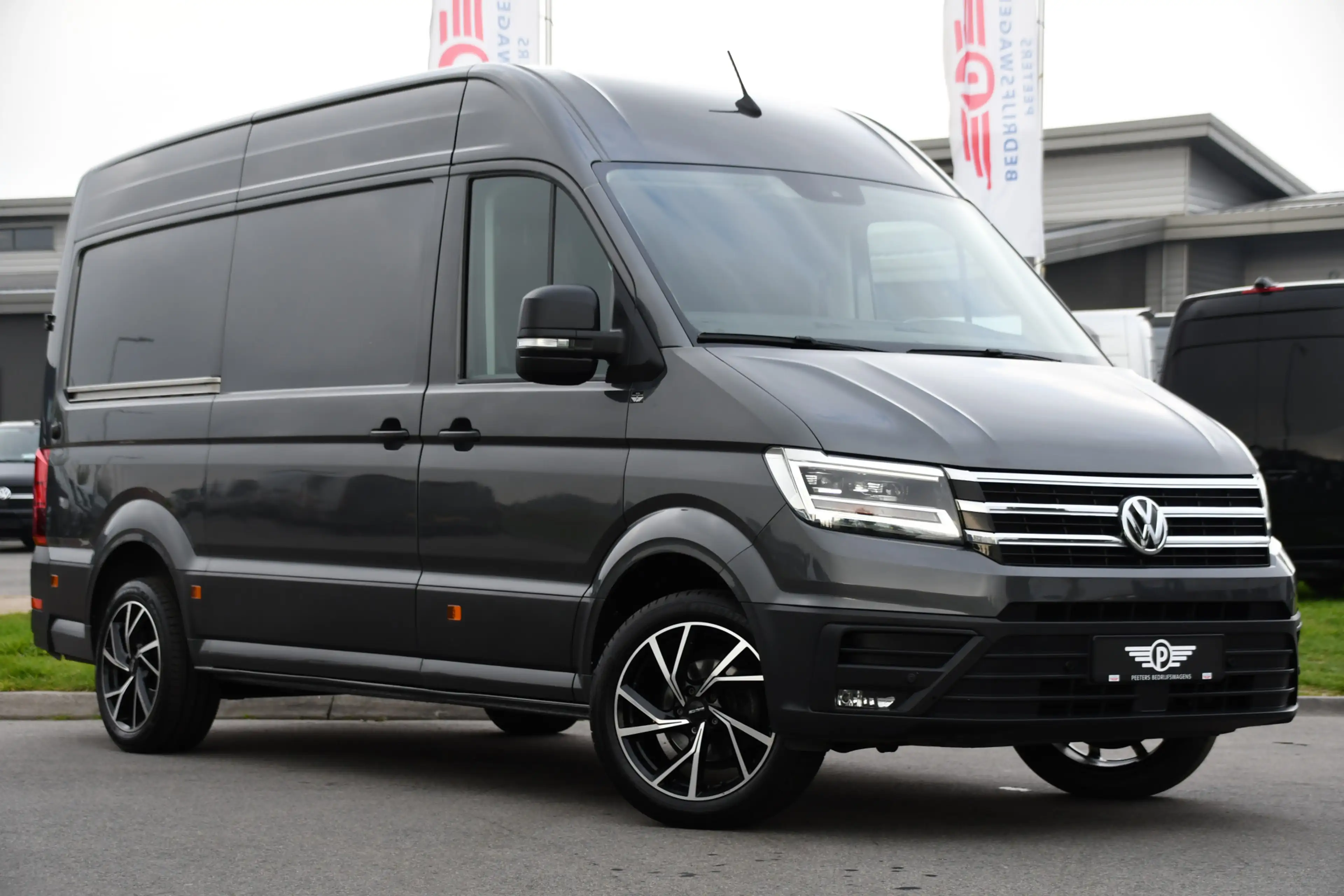 Volkswagen Crafter 35 2.0 TDI L3H3 Highline Cruise, Carplay, LED, Aut — photo 5