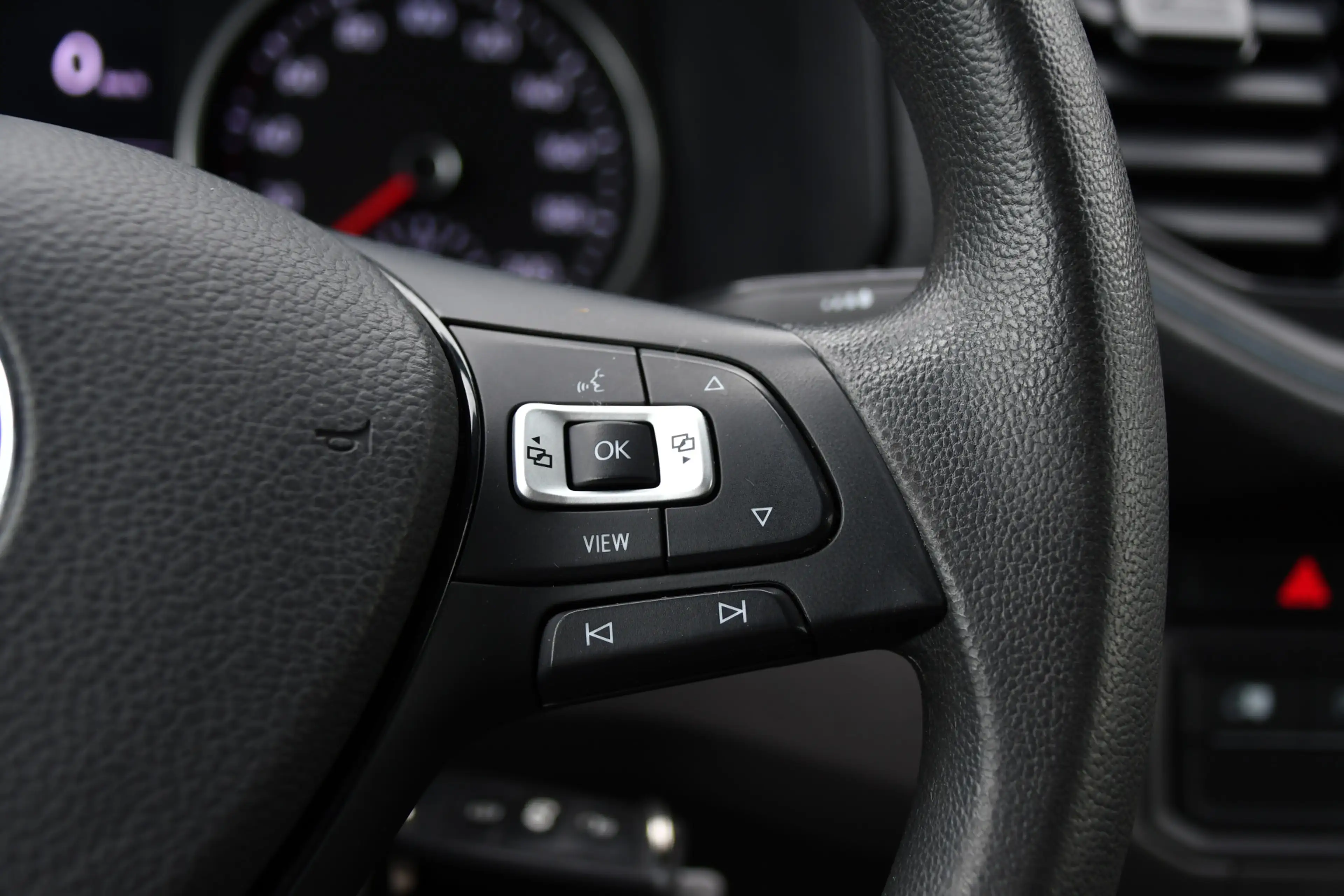 Volkswagen Crafter 35 2.0 TDI L3H3 Highline Cruise, Carplay, LED, Aut — photo 15