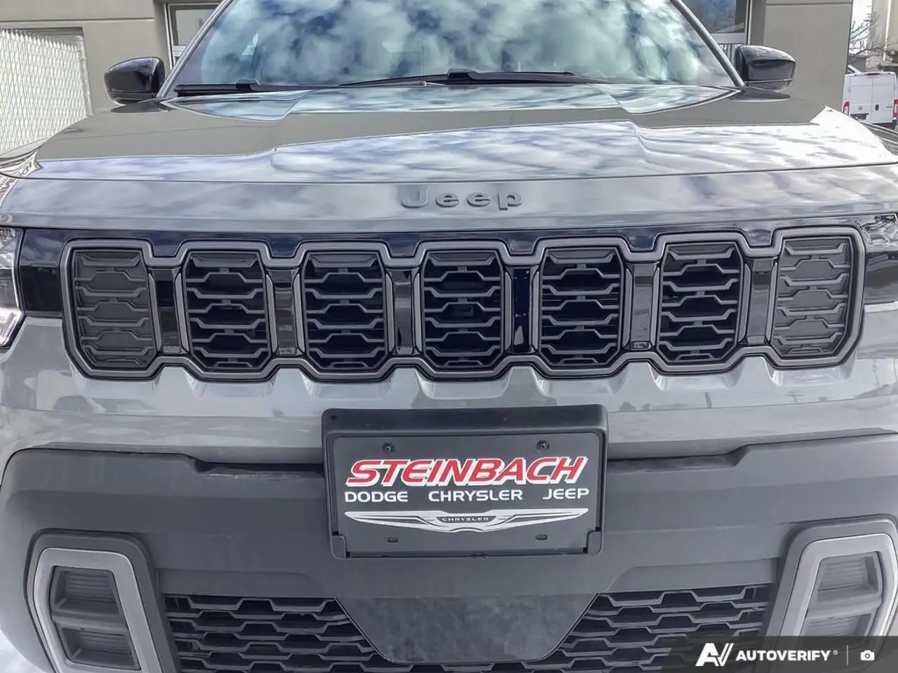 Jeep Cherokee снимка Jeep Cherokee