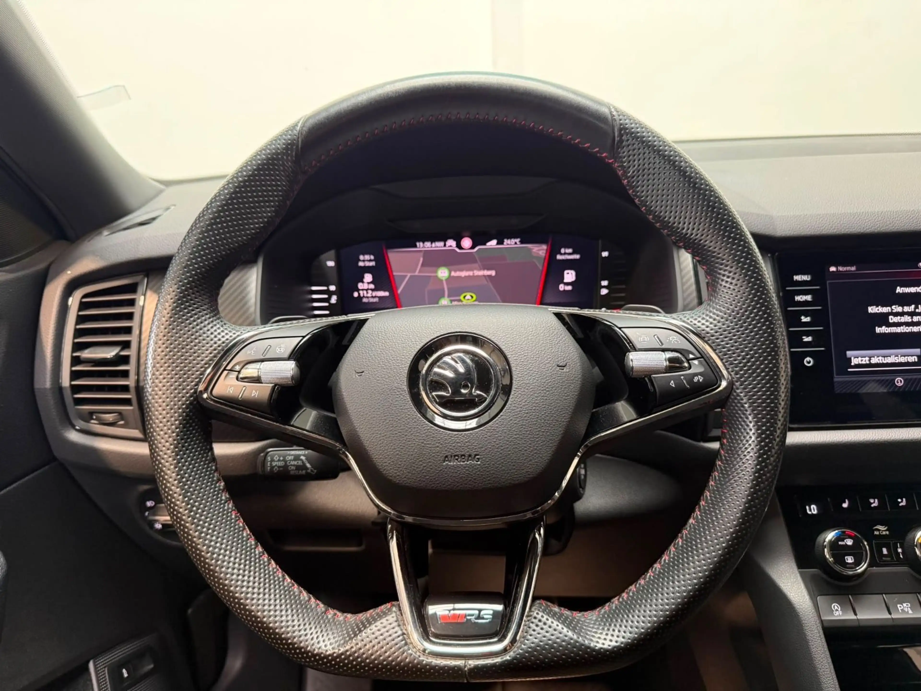 Skoda Kodiaq RS 4x4 *Memory*Stand-HZ*360°*SHZ*HUD* — photo 14