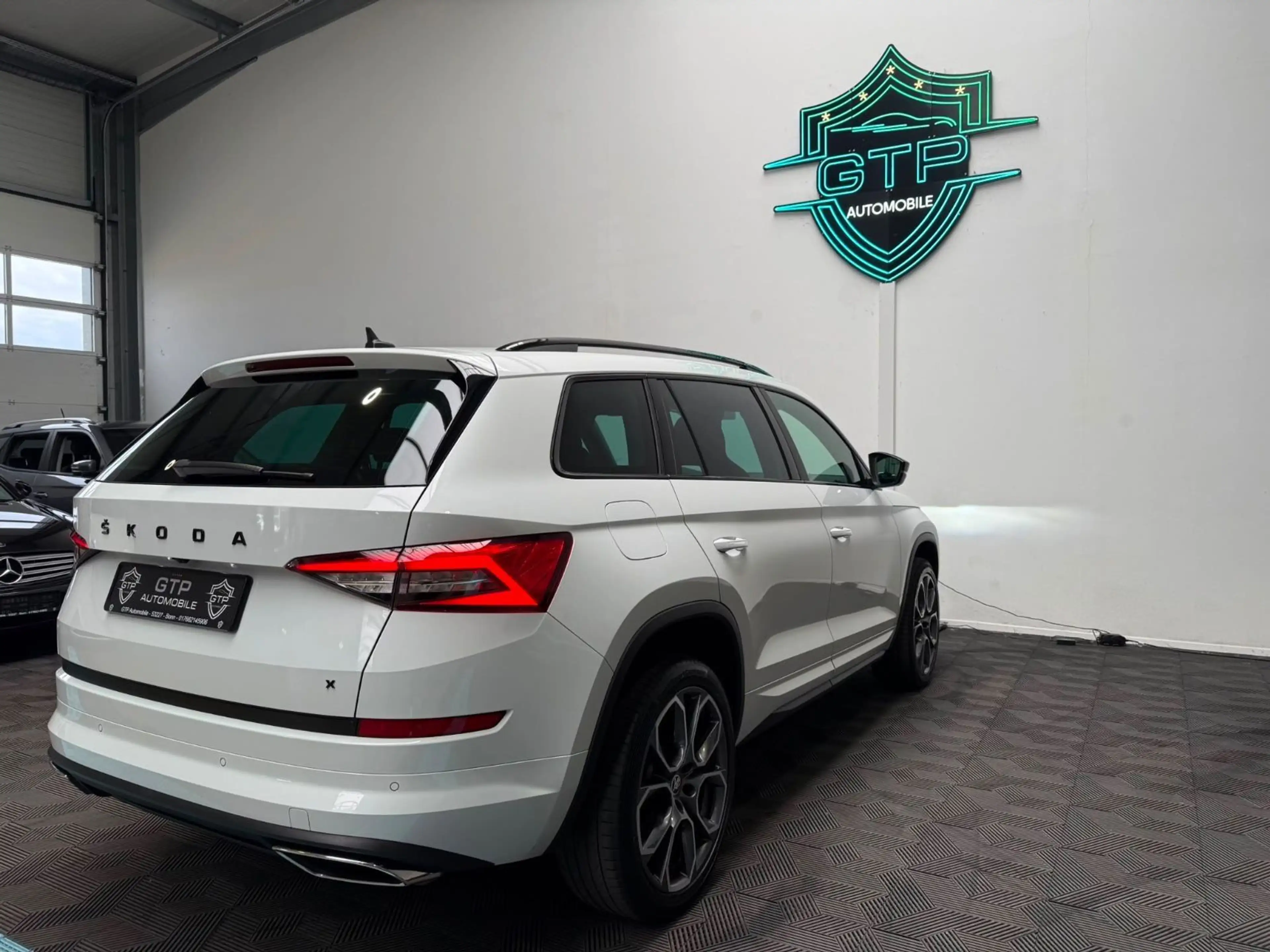 Skoda Kodiaq RS 4x4 *Memory*Stand-HZ*360°*SHZ*HUD* — photo 7