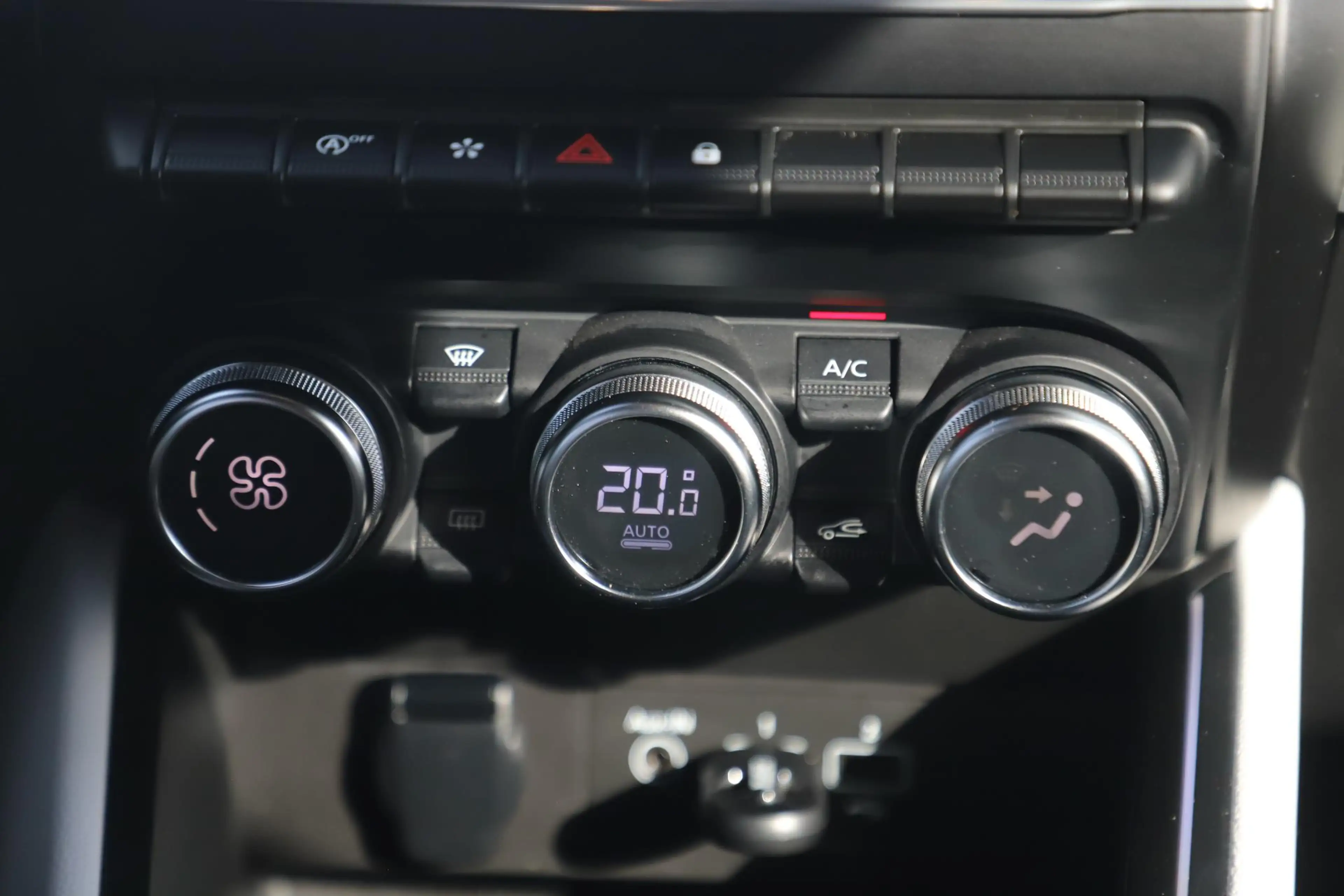 Renault Clio 1.0 TCe 90 Techno Half Leder LMV Navigatie Carplay — photo 11