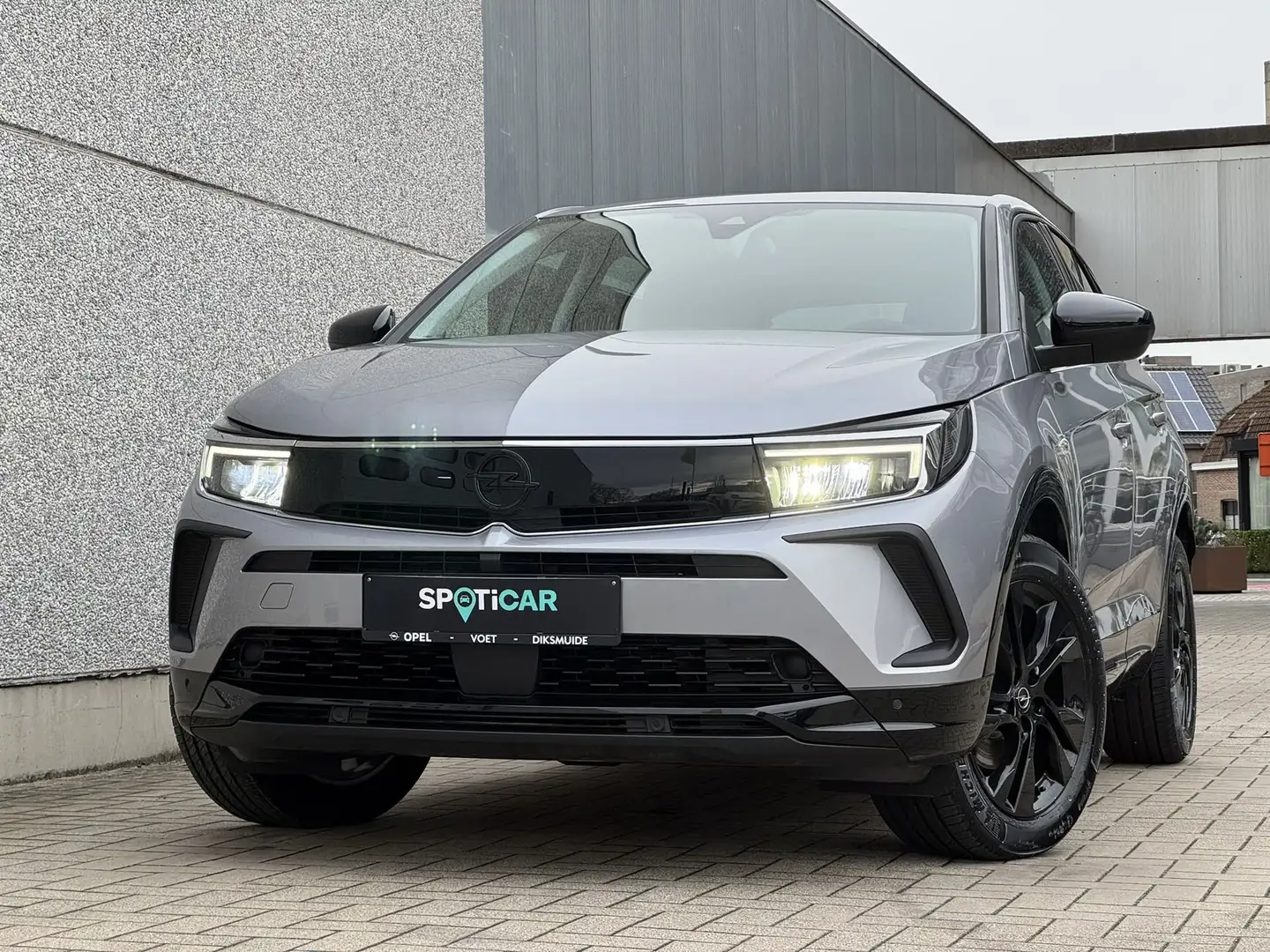 Opel Grandland 1.2T 130PK GS GPS/CAMERA/WINTERPACK/FULL LED 0KM!! Grijs - 1