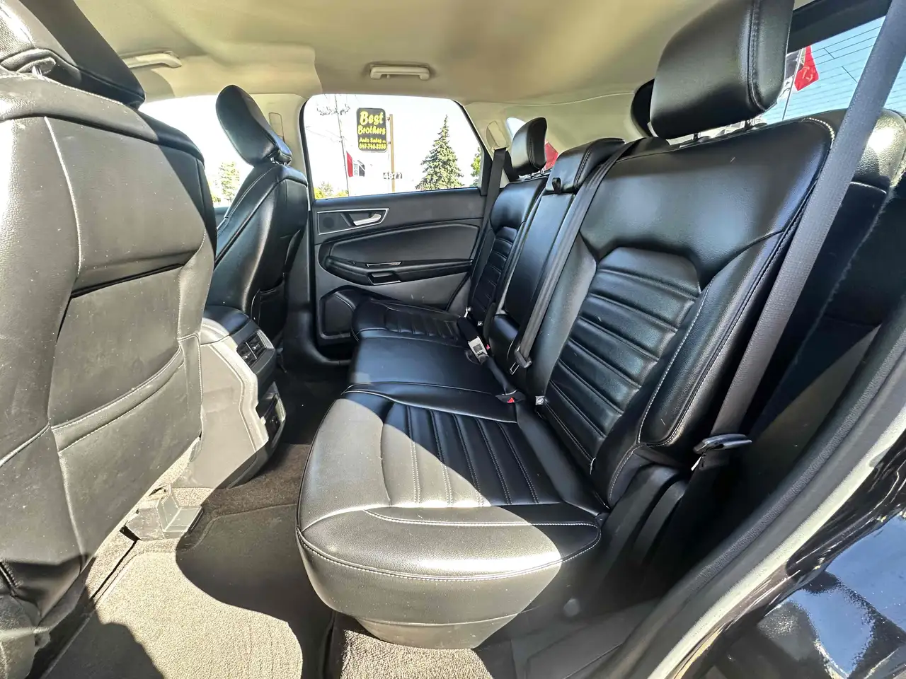Ford Edge снимка Ford Edge